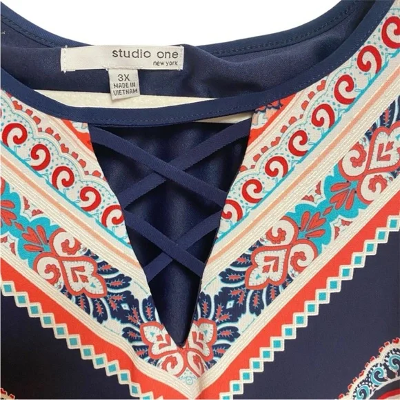 Studio One NewYork Women’s Dress - Picture 3 of 3